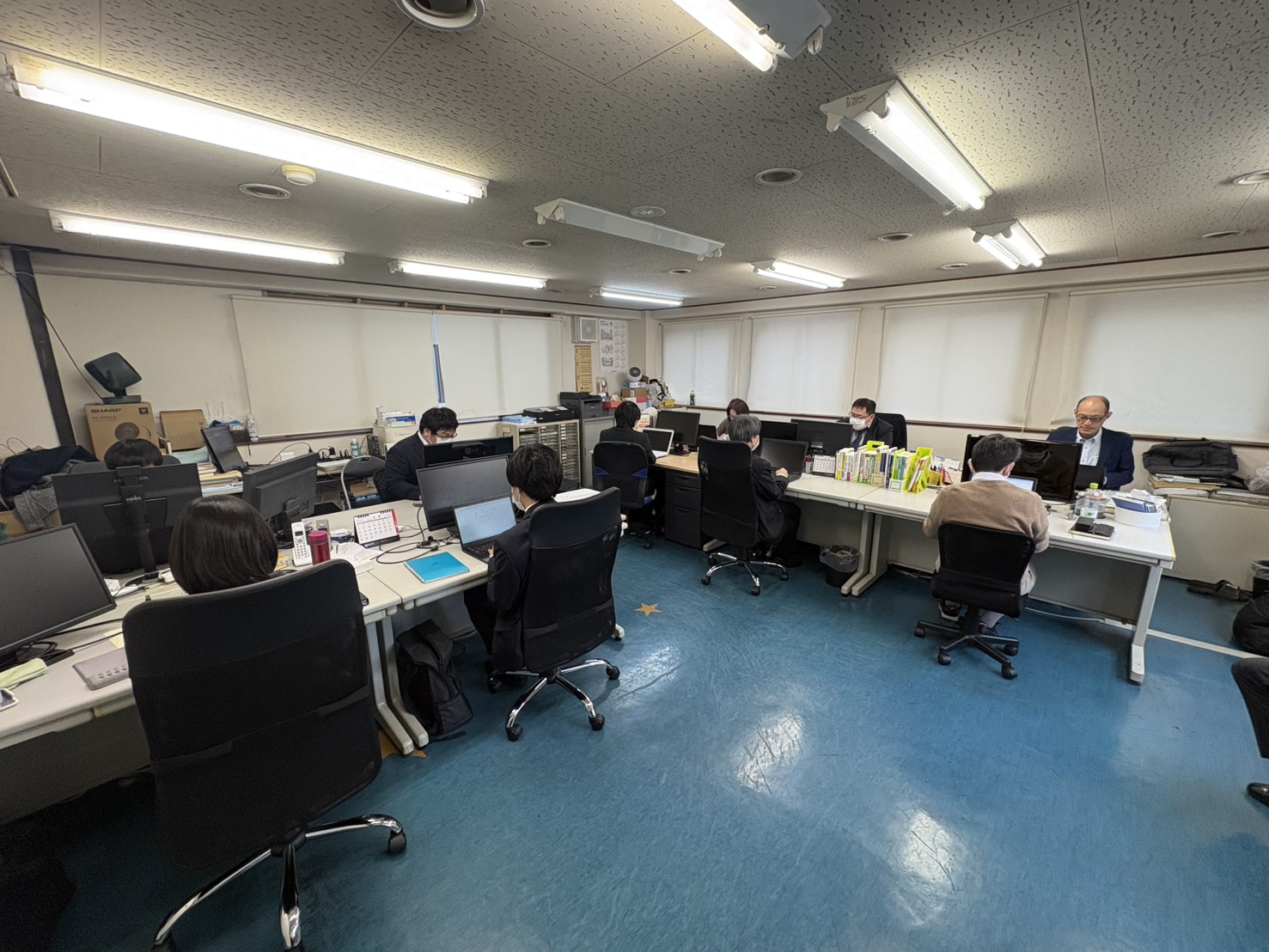 社員1